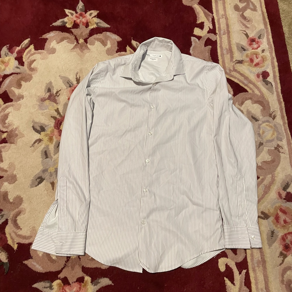 Zara Active Fabric Collared Button Up Shirt Size S